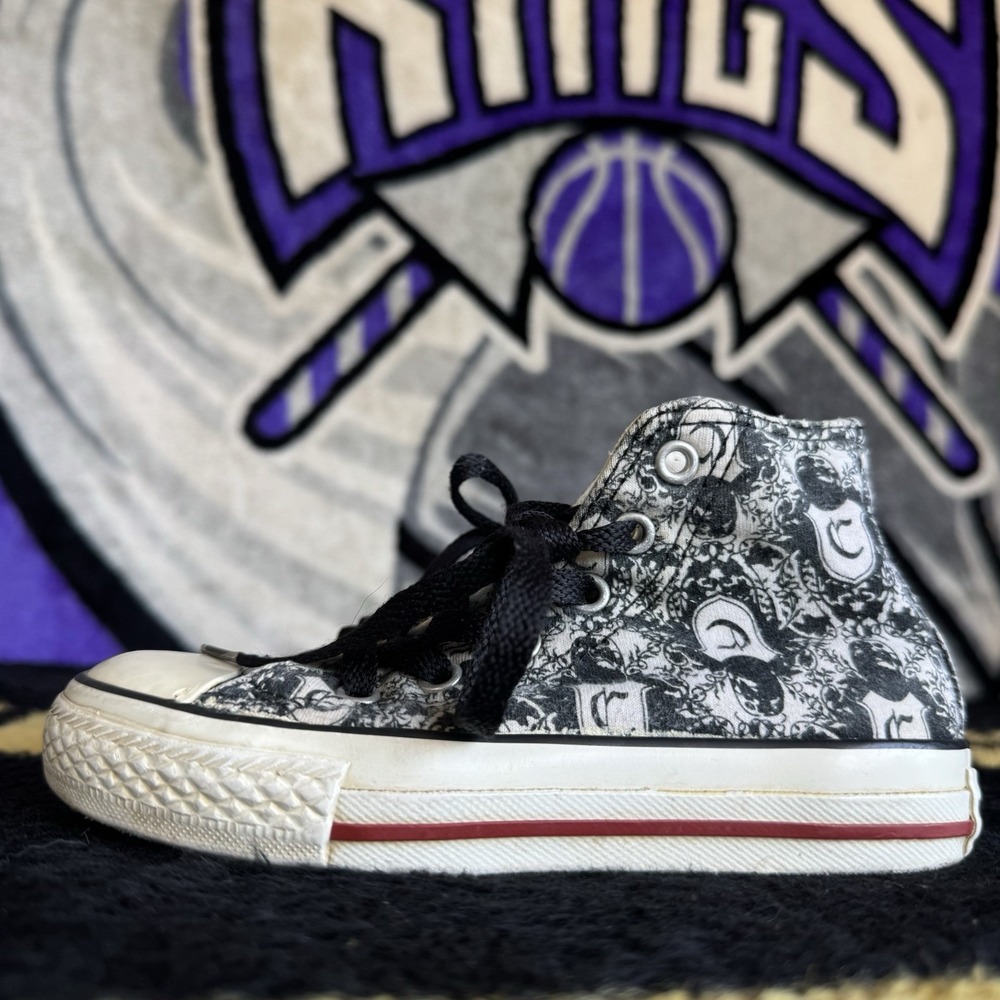 Size 11c - Converse All Star Chuck Taylor Youth Hi-Top Canvas Shoes